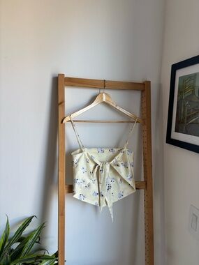 Aritzia Sunday Best Yellow Floral Tie-Front Cami